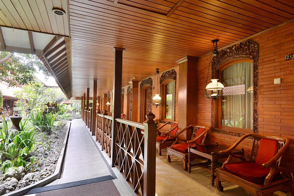 Zen Rooms Jogja Cendrawasih Pakualaman Buitenkant foto