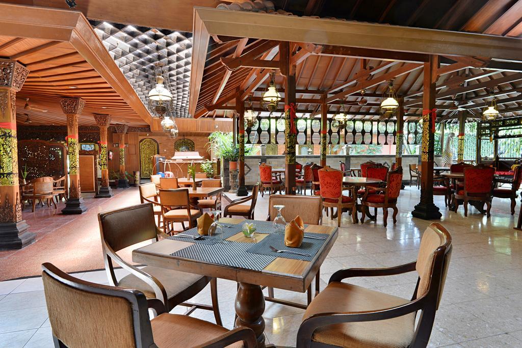 Zen Rooms Jogja Cendrawasih Pakualaman Buitenkant foto